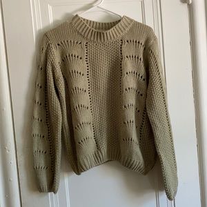 NEVERWORN sweater